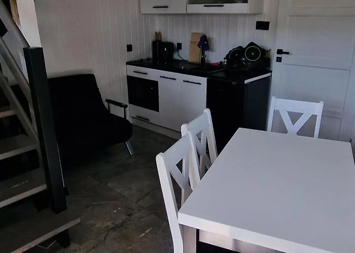 Nadmorskie Tycjanowo * Mielenko